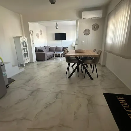 Micasa Palace 2 Casa de Férias